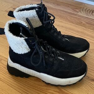 Kensie Crown Black and White High-Top Sneakers